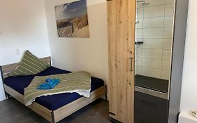 Mr Ferienwohnung - Einzelzimmer Frieda